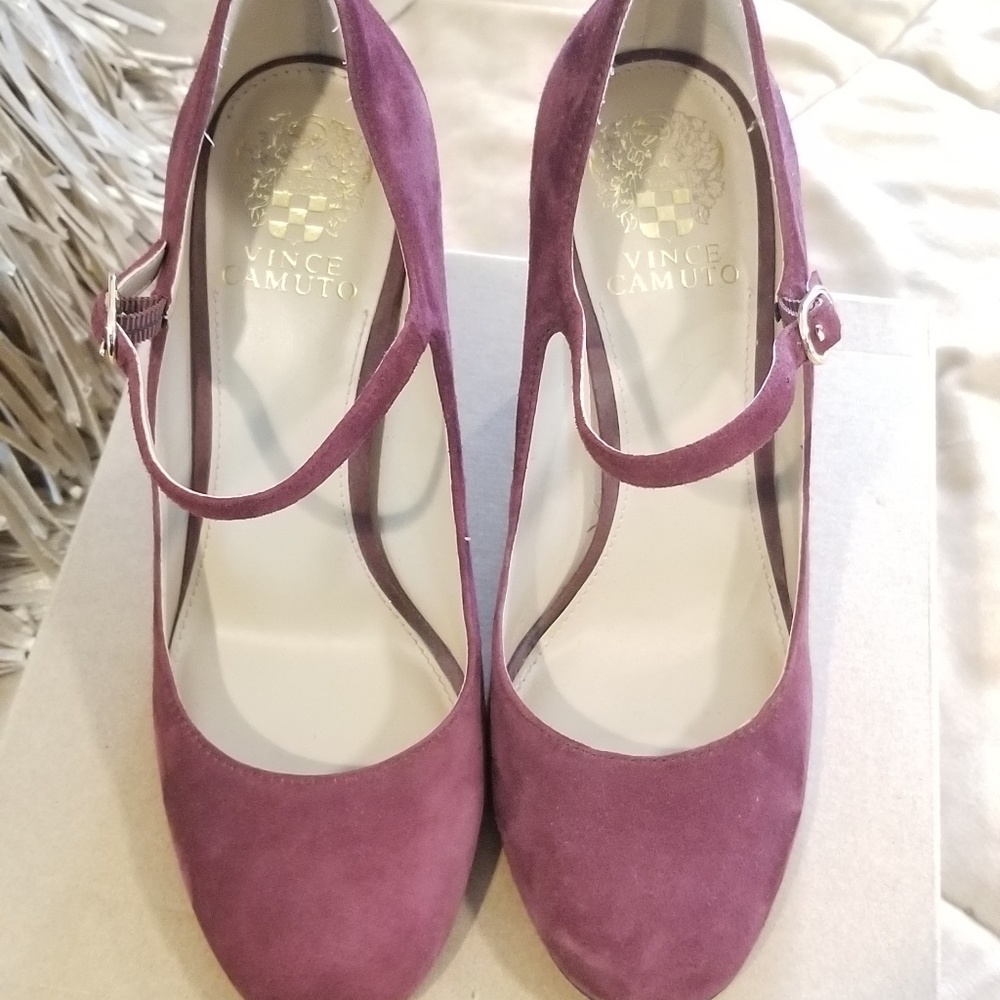 Vince Camuto shoes 👠